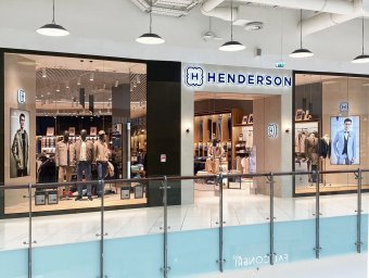 Обновленный флагманский салон Дома моды HENDERSON открылся в ТЦ «Авиапарк»