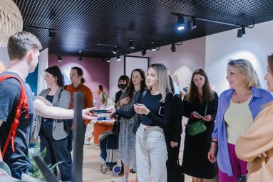 Сентябрь в Expostroy: звёзды и свет Сентябрь в Expostroy: звёзды и свет