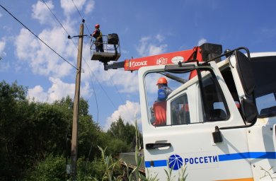 Жители села Валамаз получили 840 часов исправительных работ за кражу электрооборудования Жители села Валамаз получили 840 часов исправительных работ за кражу электрооборудования
