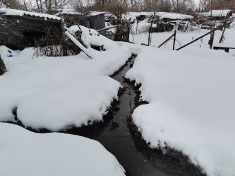 В Воронеже канализация впадает прямо в питающую городское водохранилище реку Тавровка В Воронеже канализация впадает прямо в питающую городское водохранилище реку Тавровка