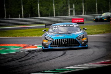 Константин Терещенко финишировал 11-м в дебютной гонке GT World Challenge Europe Endurance Cup