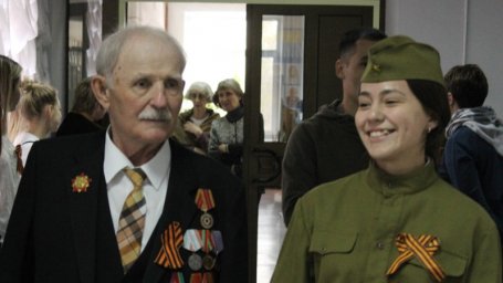 Научный полк ХГУ: Не стареют душой ветераны Научный полк ХГУ: Не стареют душой ветераны