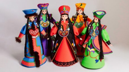 Преподаватели ХГУ получили патенты на изготовление хакасских кукол