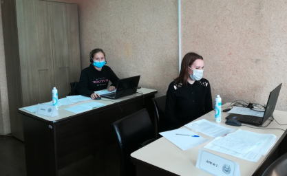 Полсотни студентов-волонтеров ХГУ работают в едином колл-центре по оказанию помощи жителям Хакасии
