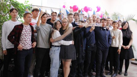 Педколледж ХГУ празднует день рождения Педколледж ХГУ празднует день рождения