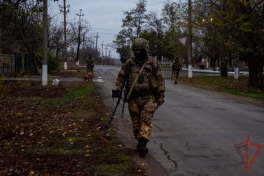 Сапёры Росгвардии обнаружили за месяц почти две тысячи взрывоопасных предметов в зоне СВО Сапёры Росгвардии обнаружили за месяц почти две тысячи взрывоопасных предметов в зоне СВО