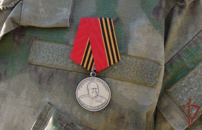 Более двухсот росгвардейцев получили награды в ЛНР Более двухсот росгвардейцев получили награды в ЛНР