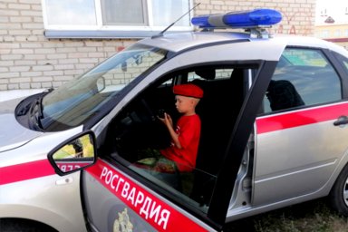 В Курганской области проходят «Каникулы с Росгвардией» В Курганской области проходят «Каникулы с Росгвардией»