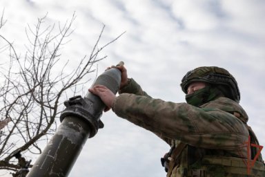 Артиллеристы Росгвардии уничтожили 30 националистов при попытке прорыва противника в Белгородскую об