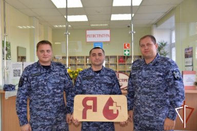 Донорами крови стали росгвардейцы в Зауралье Донорами крови стали росгвардейцы в Зауралье