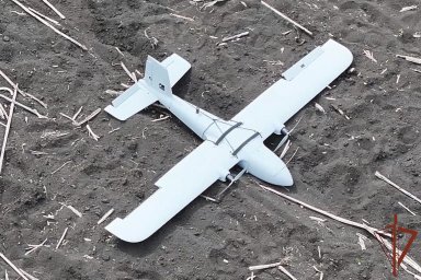 Росгвардейцы обезвредили разведывательно-ударный БПЛА самолетного типа с иностранными боеприпасами Росгвардейцы обезвредили разведывательно-ударный БПЛА самолетного типа с иностранными боеприпасами