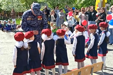 Представители Росгвардии приняли участие в молодежных патриотических мероприятиях в Зауралье Представители Росгвардии приняли участие в молодежных патриотических мероприятиях в Зауралье