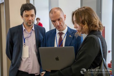 СПбГЭТУ «ЛЭТИ» представил свои разработки на V Инновационном Петербургском медицинском форуме СПбГЭТУ «ЛЭТИ» представил свои разработки на V Инновационном Петербургском медицинском форуме