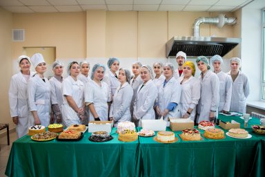 В Аграрно-технологическом институте МарГУ выпустились кондитеры В Аграрно-технологическом институте МарГУ выпустились кондитеры